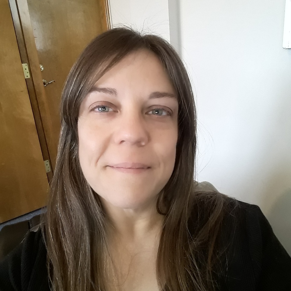 Meet your Posher, Alicia